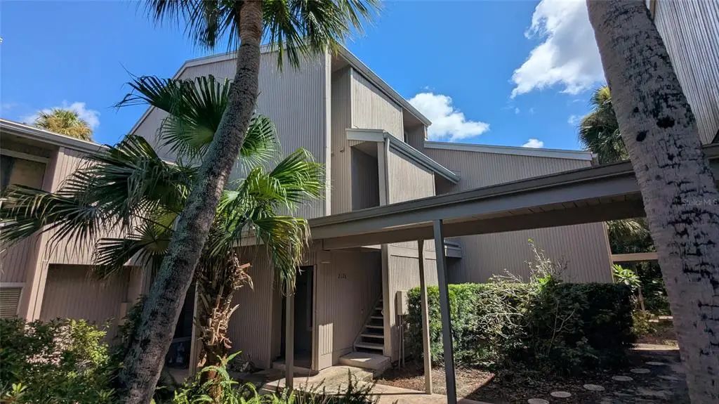 2124 Woodbridge Road, LONGWOOD