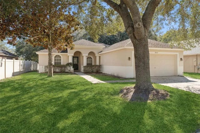 3042 Wild Pepper Avenue, DELTONA