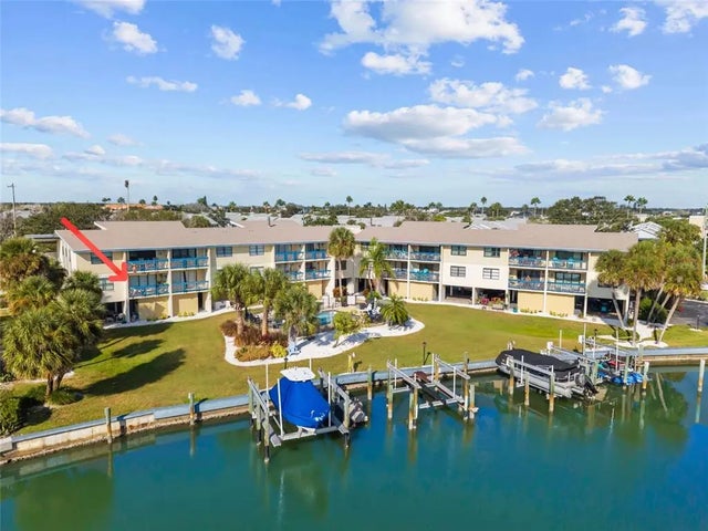 11650 Capri Circle S 108, TREASURE ISLAND