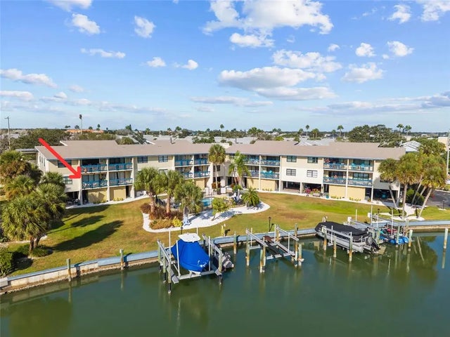 11650 Capri Circle S 108, TREASURE ISLAND