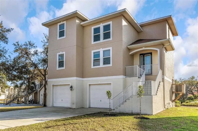 7327 Brightwaters Court, NEW PORT RICHEY