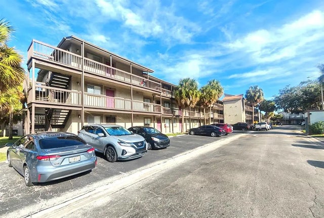 6306 Newtown Circle 6a3, TAMPA