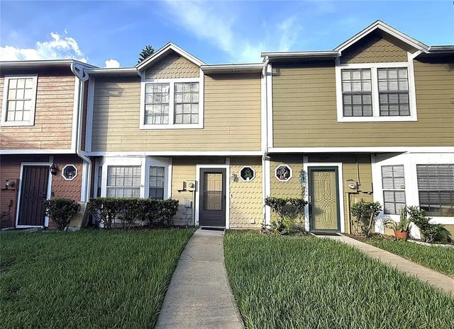 2025 Waterleaf Street, ORLANDO