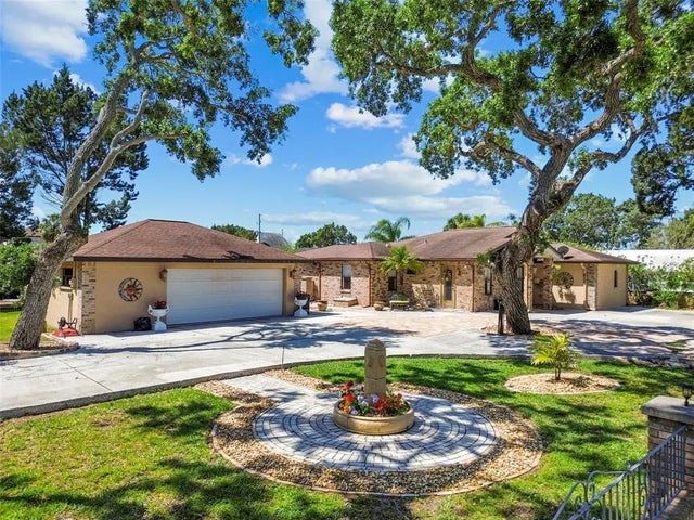 6732 Udell Lane, HUDSON