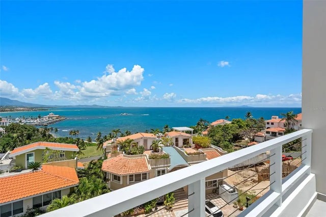 48 Shell Castle Club 48, HUMACAO