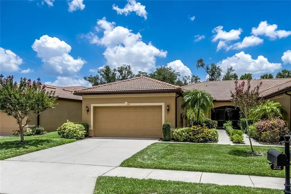 312 Seneca Falls Drive, APOLLO BEACH