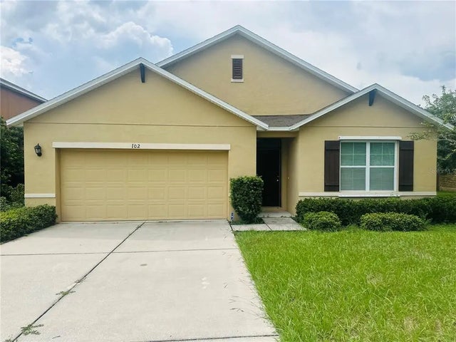102 Lake Tracy Court, HAINES CITY