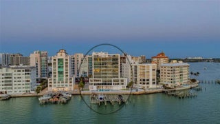 Gulf Shores Realty: 2 2cafa1232f9e8930c811e7c8f58d18f9 s