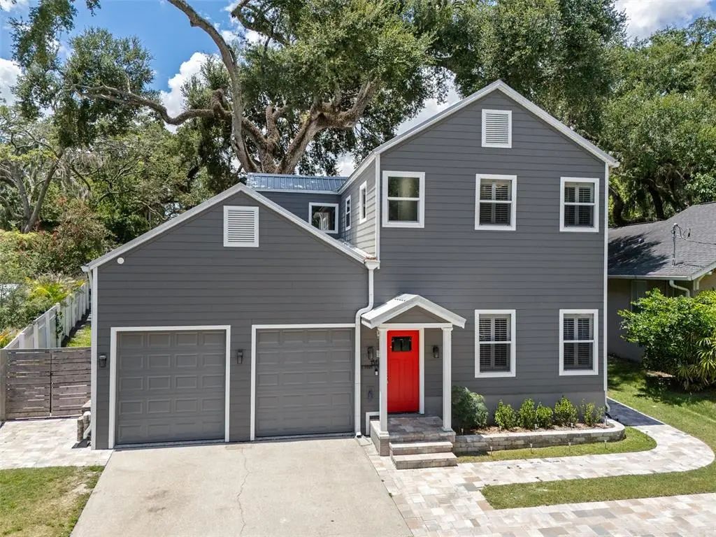 1513 E Park Circle, TAMPA
