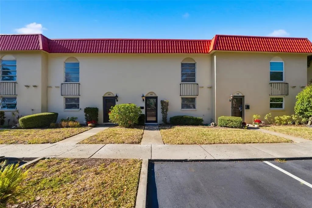 2700 Bayshore Boulevard 556, DUNEDIN