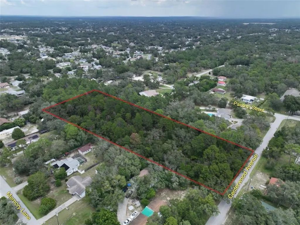Centerwood Avenue, SPRING HILL