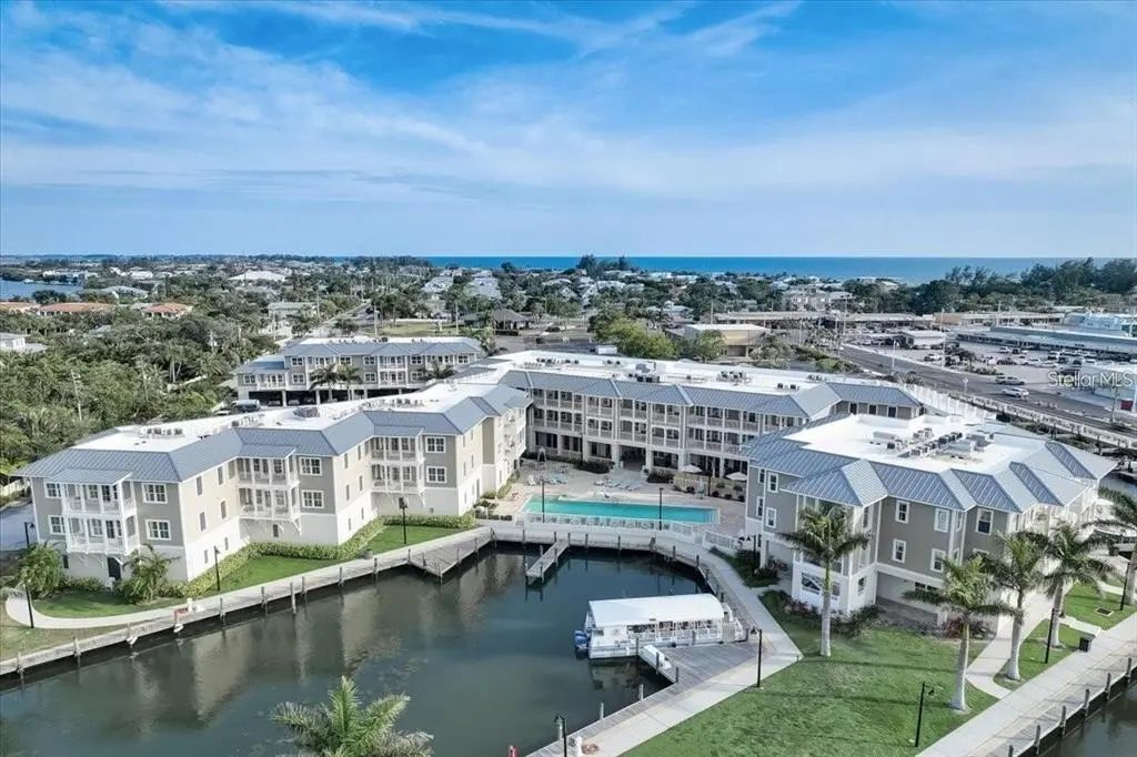 5325 Marina Drive 423, HOLMES BEACH