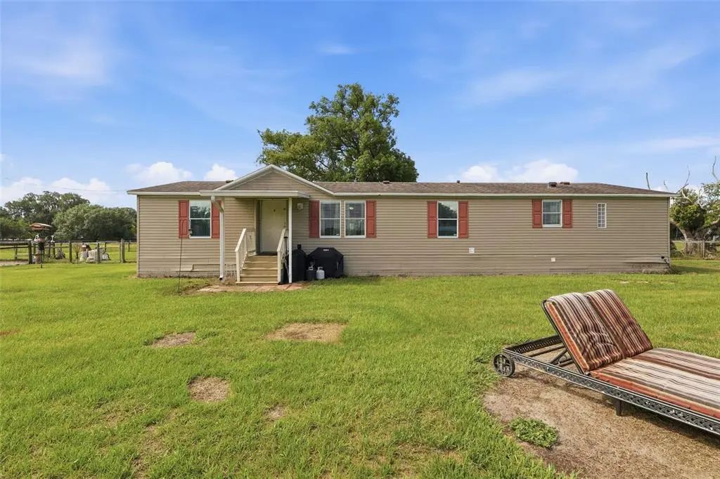 28651 Tupper Road, WESLEY CHAPEL