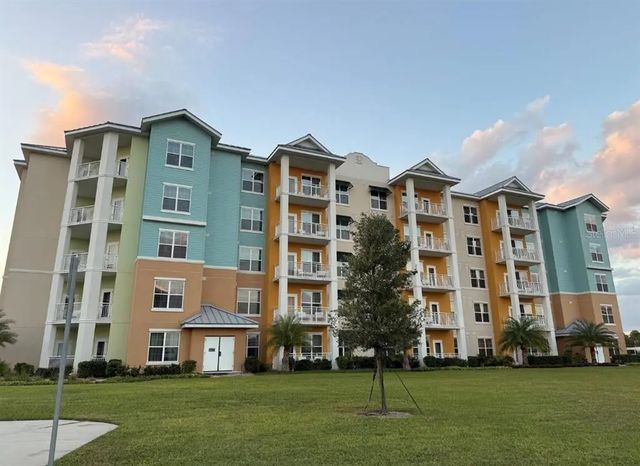 8061 Vacation Avenue 216, KISSIMMEE