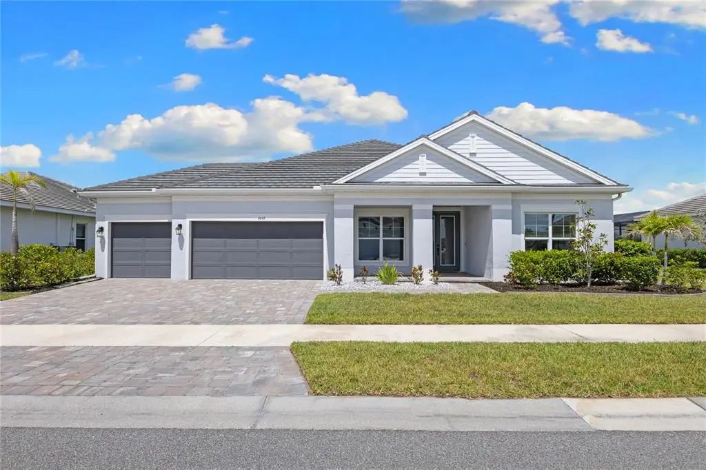 4645 Antrim Drive, SARASOTA