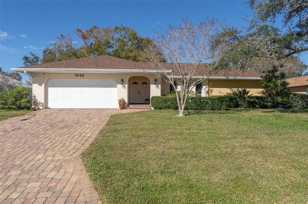 1845 72nd Avenue Ne, ST PETERSBURG