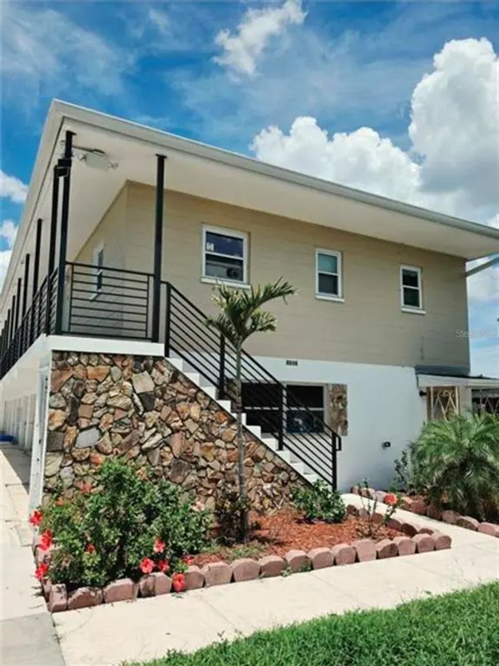 2807 41st Avenue N 4, ST. PETERSBURG