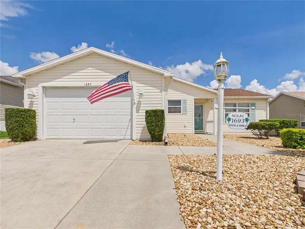 1693 Banberry Run, THE VILLAGES