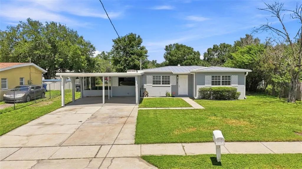 8326 Endive Avenue, TAMPA