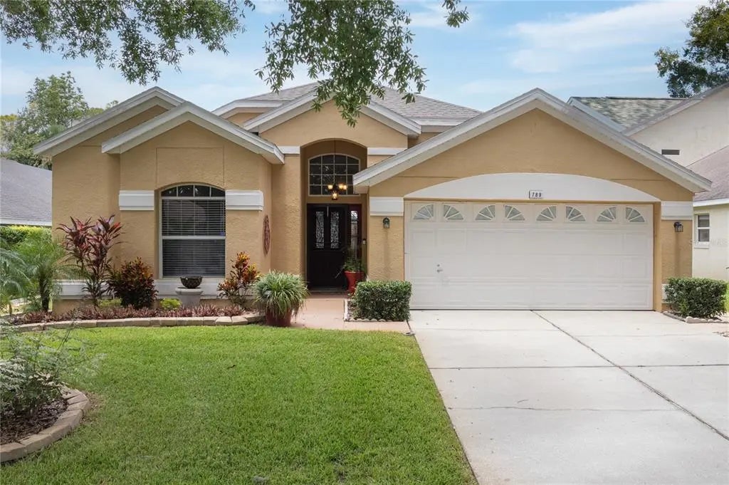 789 White Ivey Court, APOPKA