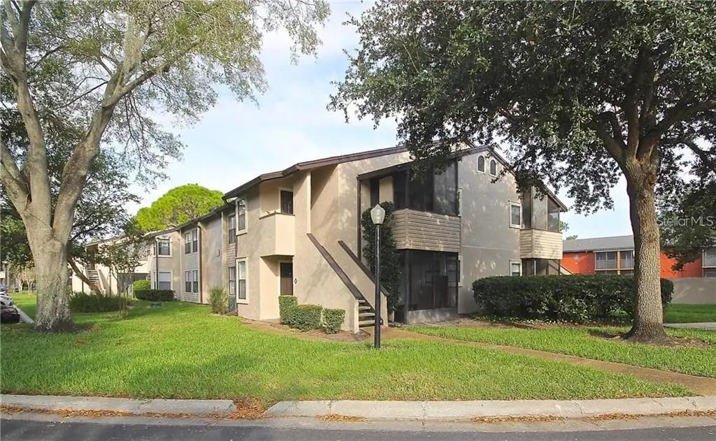 2918 Antique Oaks Circle 30, WINTER PARK