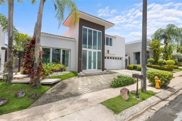 K5 Viajera, GUAYNABO