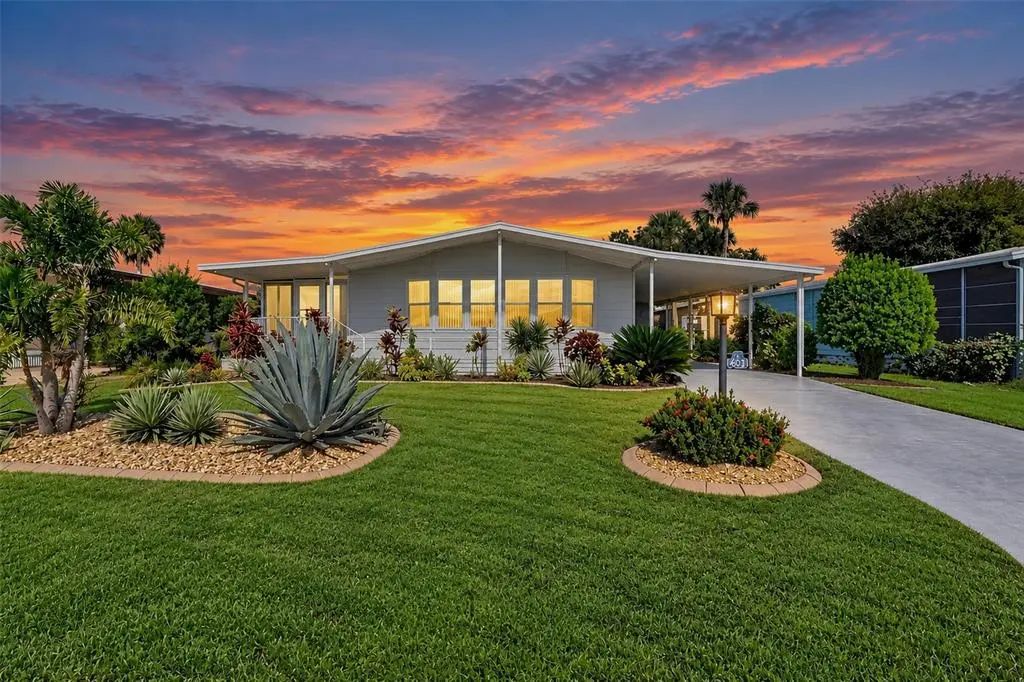 8534 Imperial Circle, PALMETTO