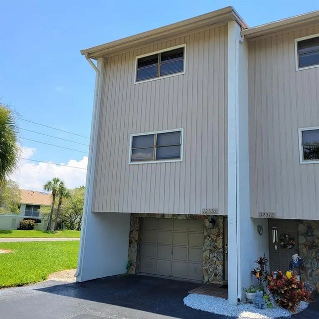 12310 Capri Circle N, TREASURE ISLAND