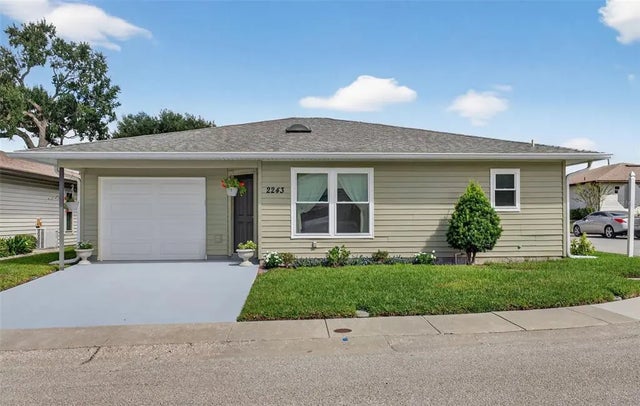 2243 Sea Island Circle N, LAKELAND