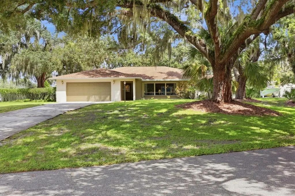 7963 N Leewynn Drive, SARASOTA