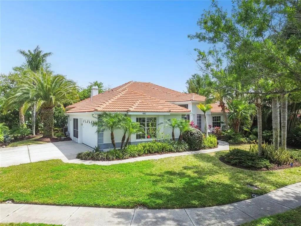 441 Village Drive, TARPON SPRINGS