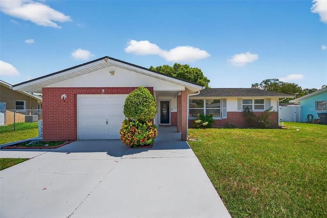 10404 Loquat Drive, PORT RICHEY