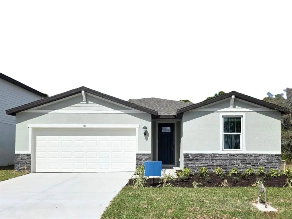 100 Vintage Glen Road, NOKOMIS