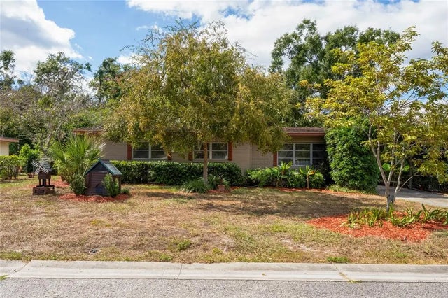 8016 Sharon Drive, TAMPA