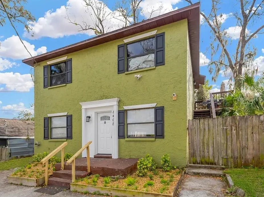 8405 N Alaska Street A & B, TAMPA