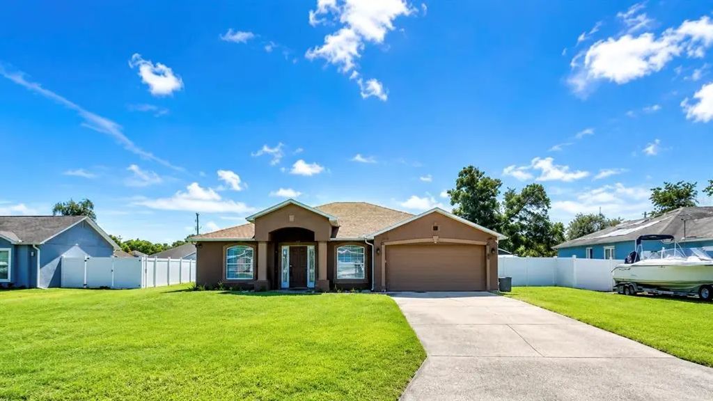 3190 Ambassador Avenue, SPRING HILL