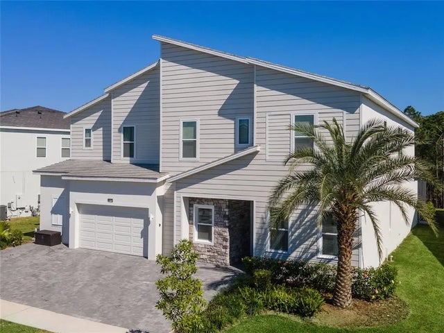 1758 Oak Blossom Drive, DAVENPORT