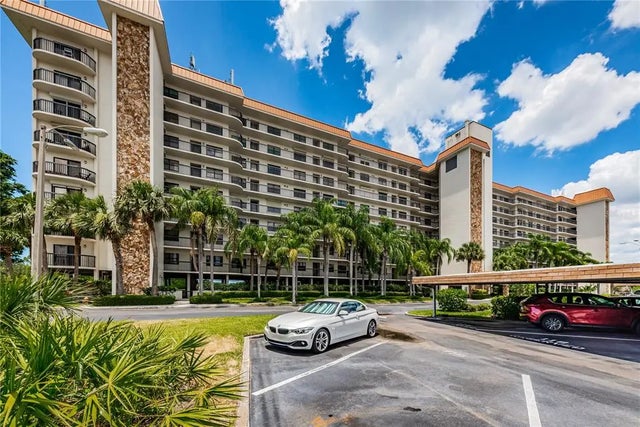 5400 Park Street N 609, ST PETERSBURG