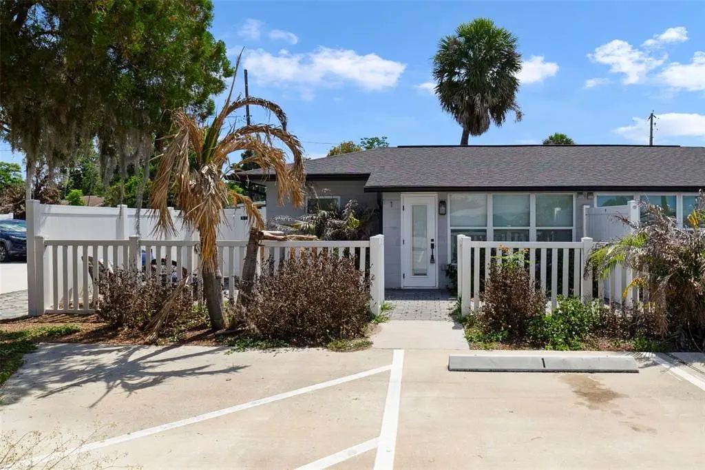 4521 Edgewater Drive 1, ORLANDO