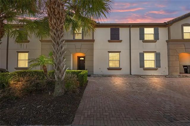 8882 Geneve Ct, KISSIMMEE