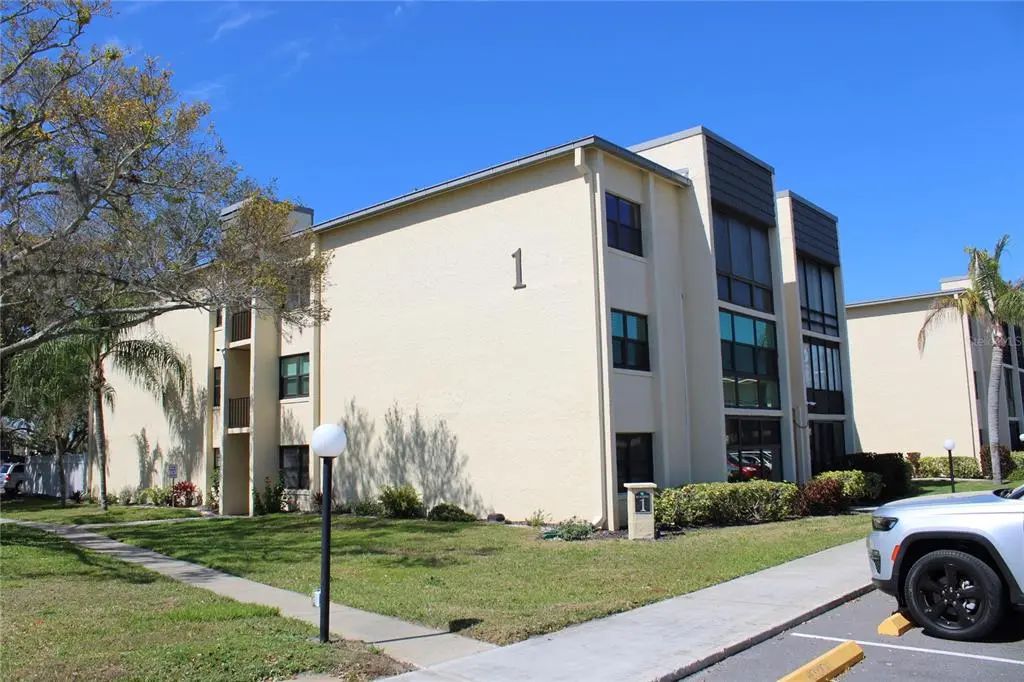 14130 Rosemary Lane 1117, LARGO
