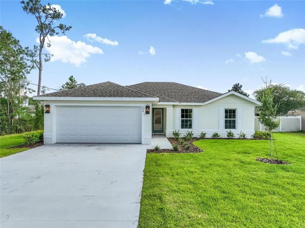 4 Princess Luise Lane, PALM COAST