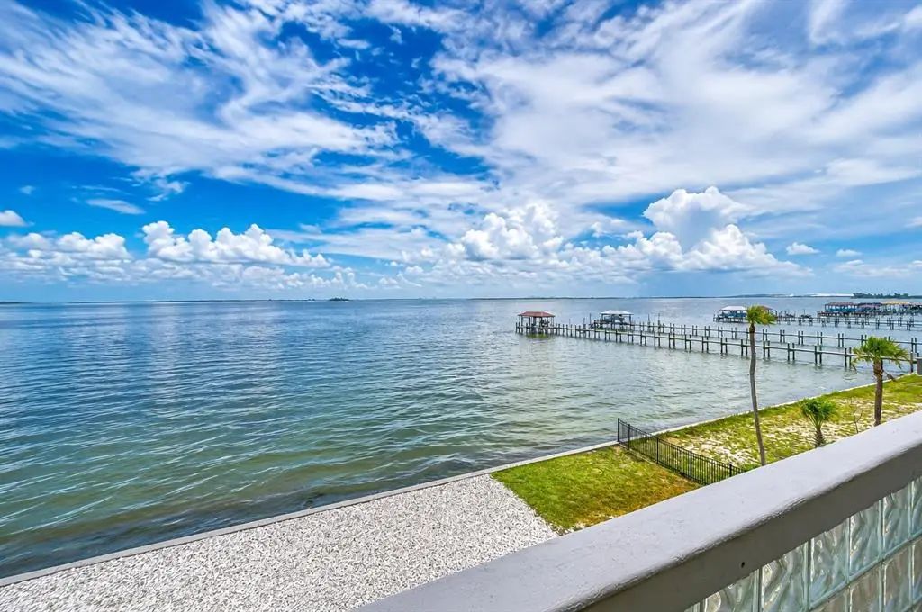 6504 Surfside Boulevard 8, APOLLO BEACH