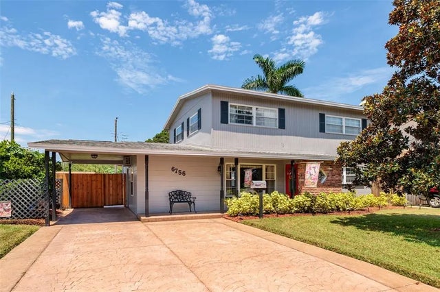 6756 19th Street N, ST PETERSBURG