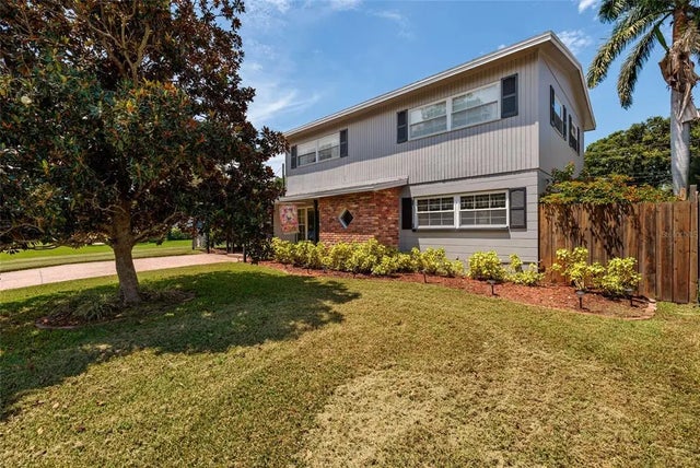 6756 19th Street N, ST PETERSBURG