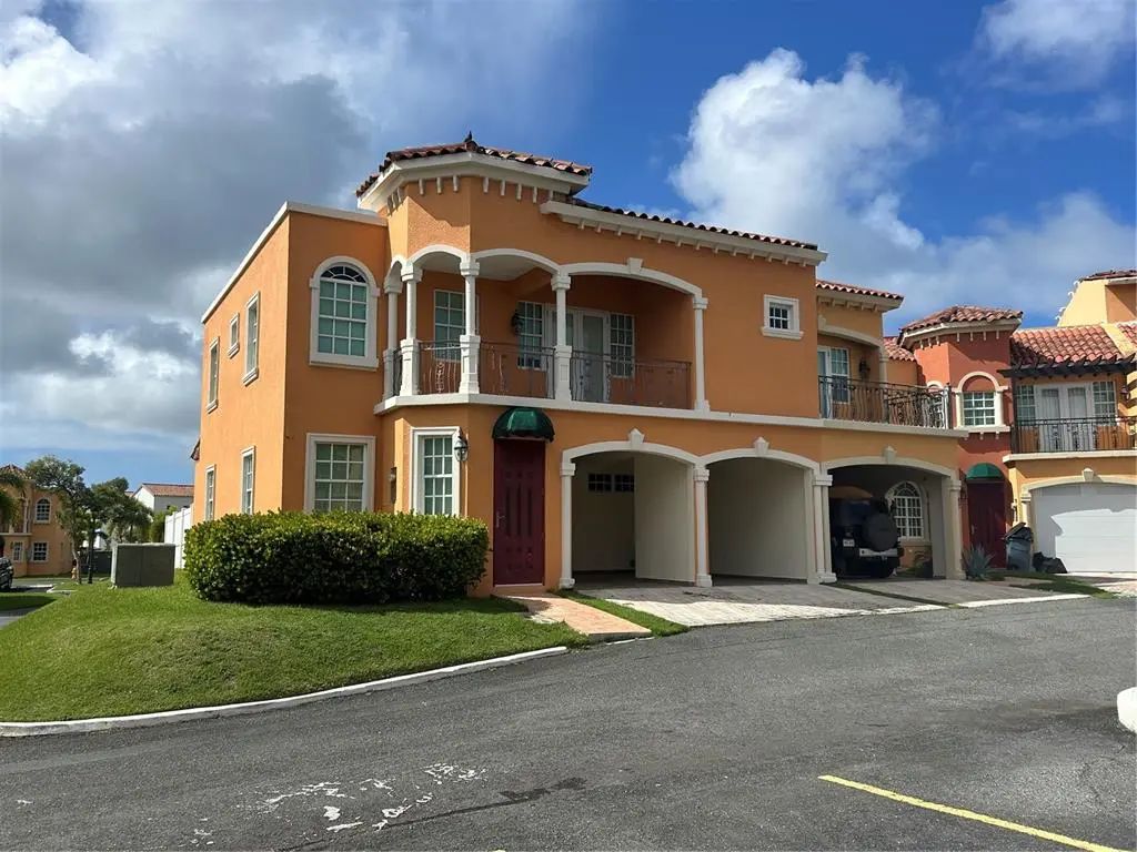 C11 Brighton Country Club, DORADO