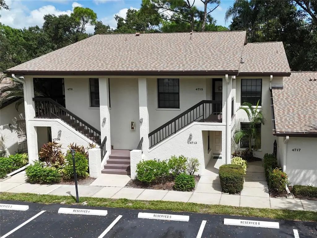 4713 Winslow Beacon 5, SARASOTA