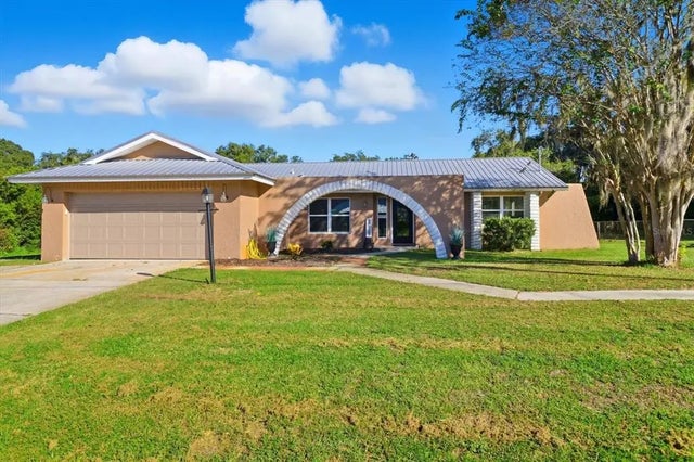 9711 E Monica Court, INVERNESS