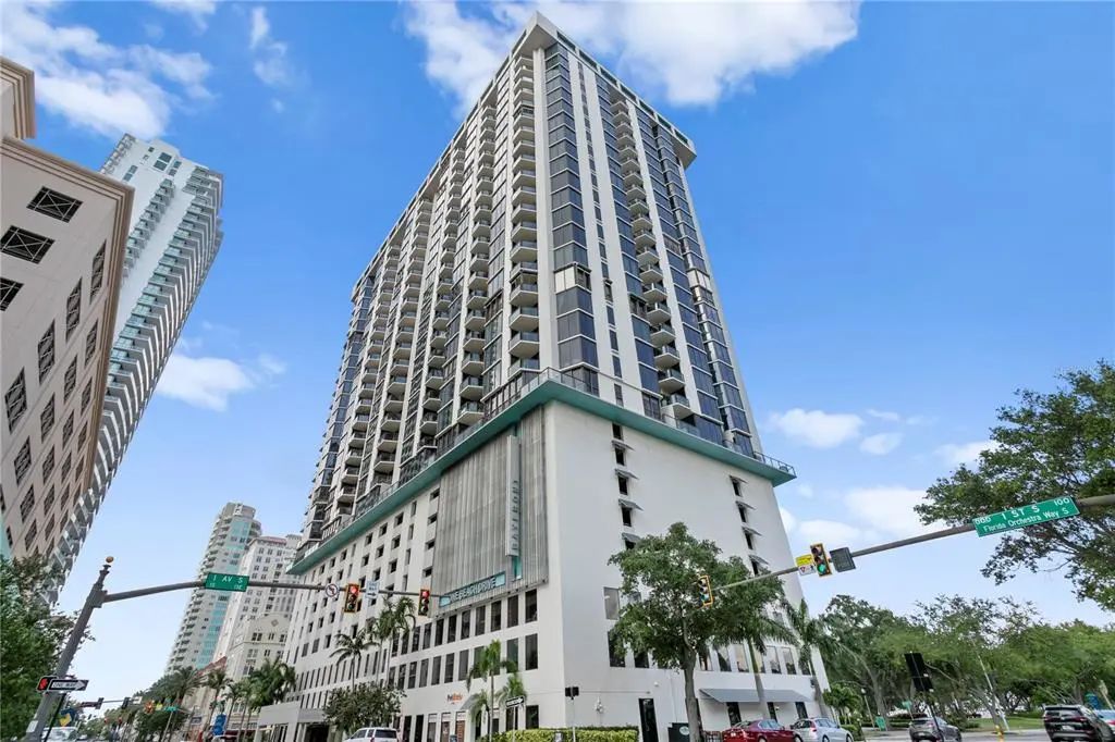 1 Beach Drive Se 1112, ST PETERSBURG
