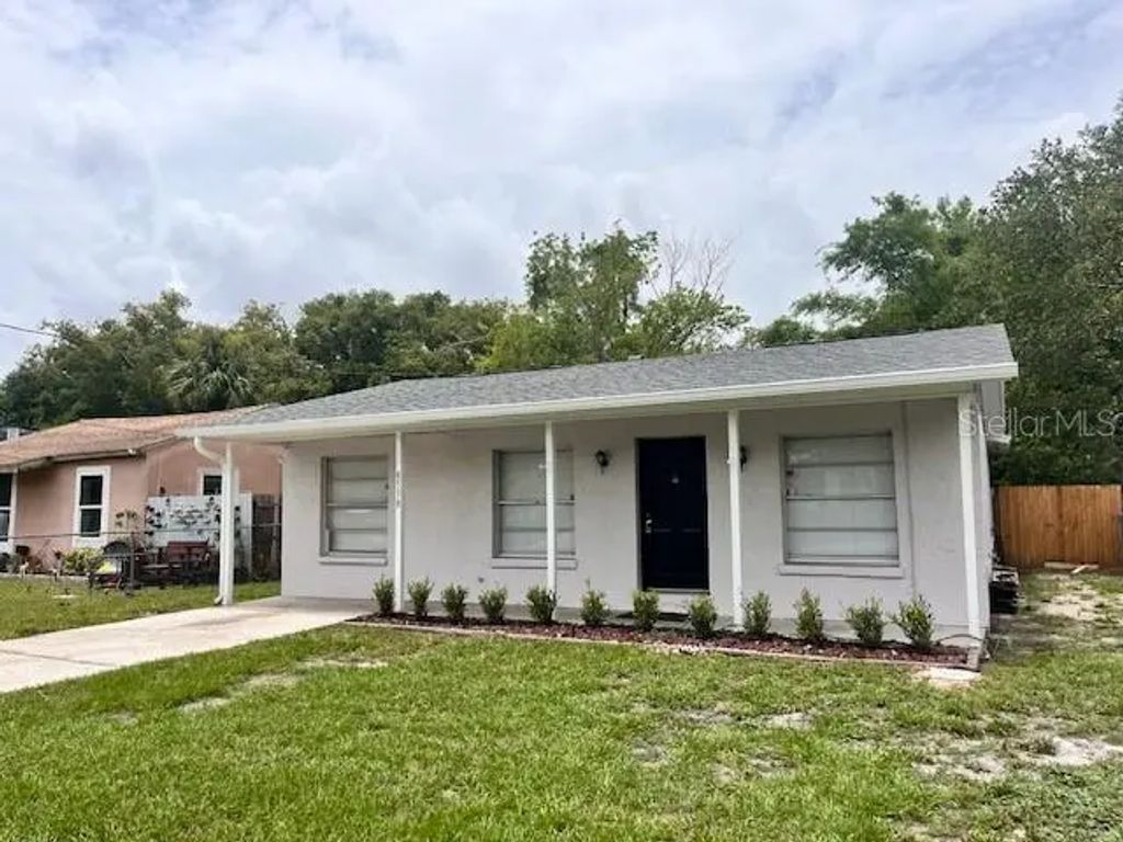 8518 North Lynn Avenue, TAMPA